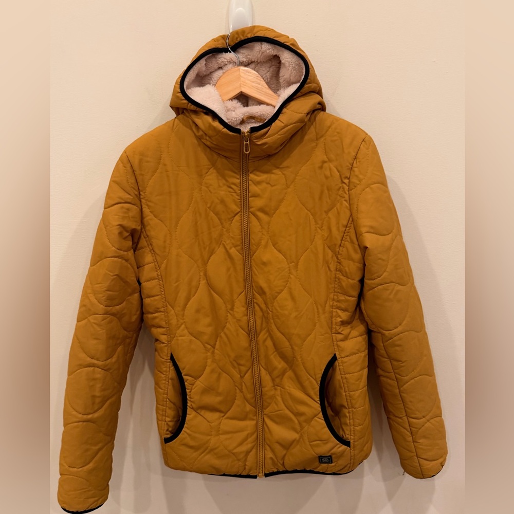 Rip Curl Anti Series Quilted Hooded Jacket Sherpa‎ Lined Medium